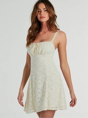 Windsor Awaken Beauty A-Line Lace Short Dress